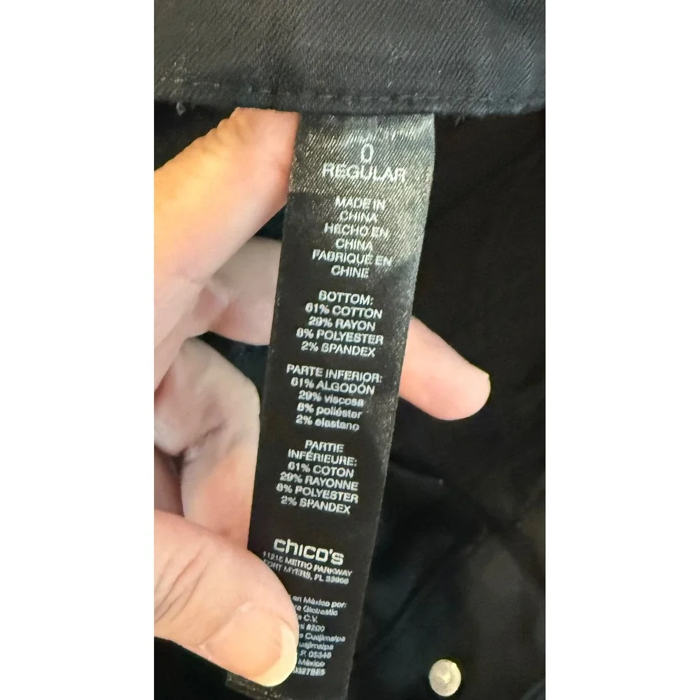 Chicos 0 US 4 Regular Straight Leg Pants Black SO Lifting Mid Rise Stretch Denim